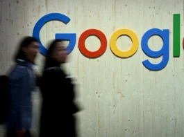 أعلنت شركة جوجل، يوم الثلاثاء، أنها لن تطلق إشعاراً مستقلاً جديداً يتعلق بخيارات المستخدمين بشأن ملفات تعريف الارتباط من الجهات الخارجية (Third-Party Cookies)، مؤكدة أنها ستواصل استخدام هذه الملفات في متصفحها الشهير Google Chrome، وهو ما يعيد الجدل حول خصوصية المستخدمين ومستقبل الإعلانات الرقمية.