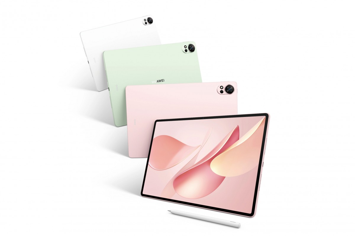 أعلنت شركة هواوي اليوم عن إطلاق جهازين لوحيين جديدين ضمن سلسلة MatePad، وهما Huawei MatePad Air 12 و Huawei MatePad 11.5 S، حيث يقدمان شاشات عالية الدقة بمعدل تحديث 144 هرتز، وتصميمات نحيفة وخفيفة الوزن، ويعملان بنظام HarmonyOS 5، مما يجعلها من أبرز الإصدارات المنتظرة في سوق الأجهزة اللوحية.